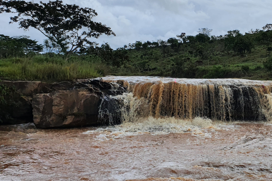 Cachoeira do Orlando - Passa Tempo MG